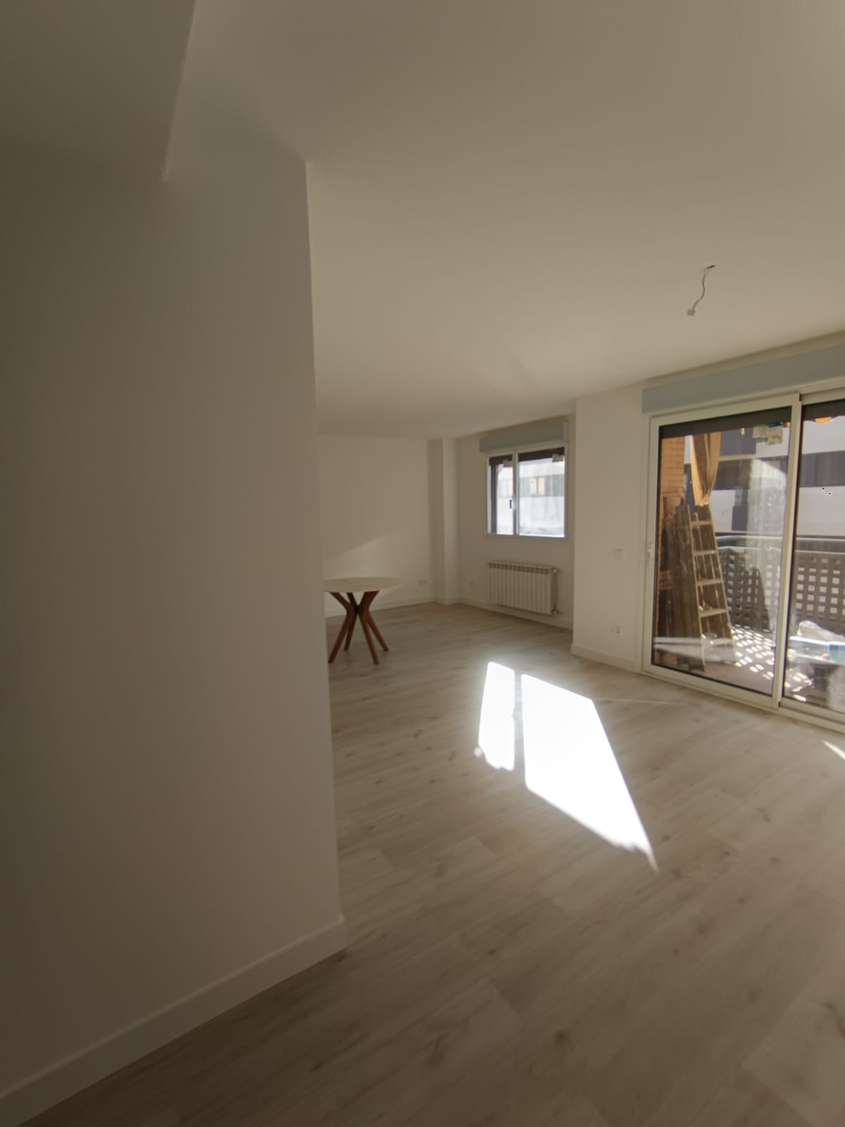 Salón pintado por Trazo Maestro